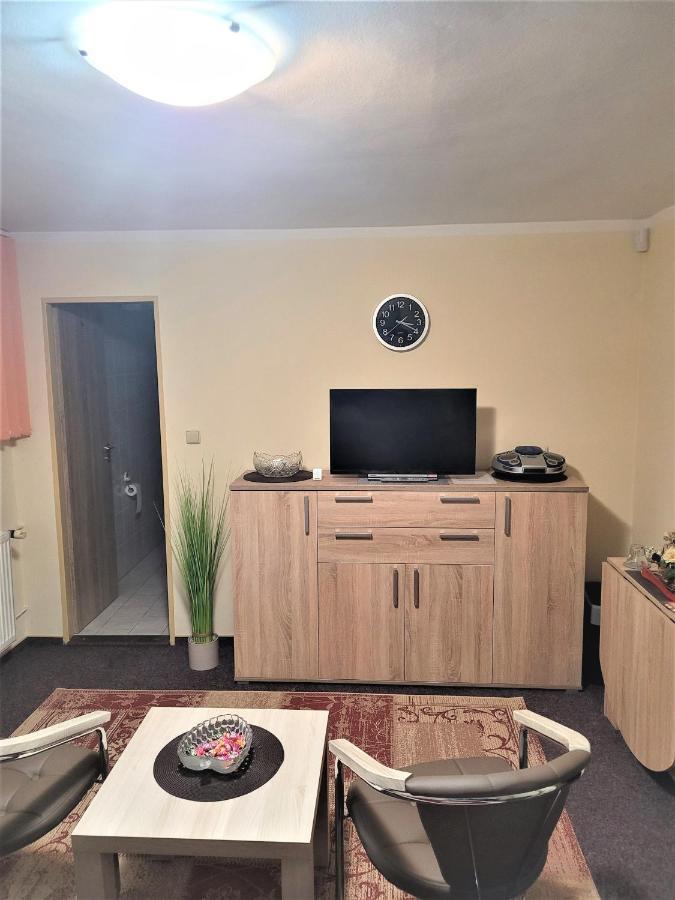 Pension Relax U Komina ฟรันทิชโกวี ลาซเน ภายนอก รูปภาพ